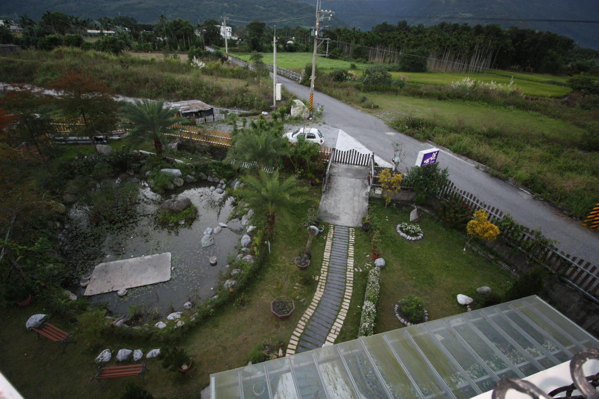 Xinyue B&B Fenglin Exterior photo